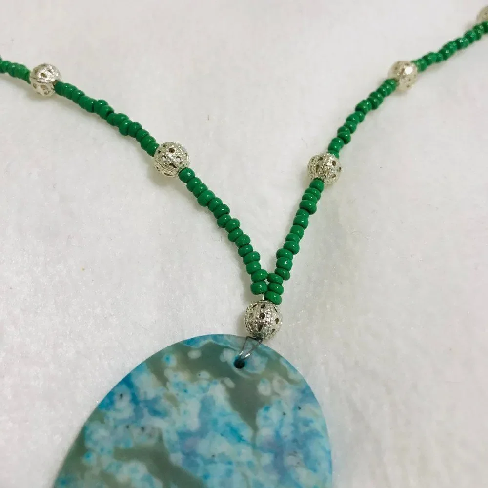 Blue Stone Necklace‎ - Picture 4 of 6